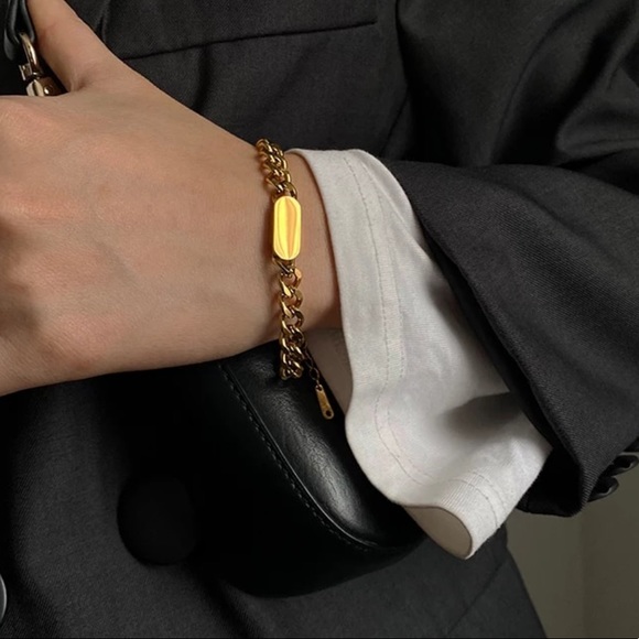 💛Gold plated chunky chain bracelet - Picture 5 of 6